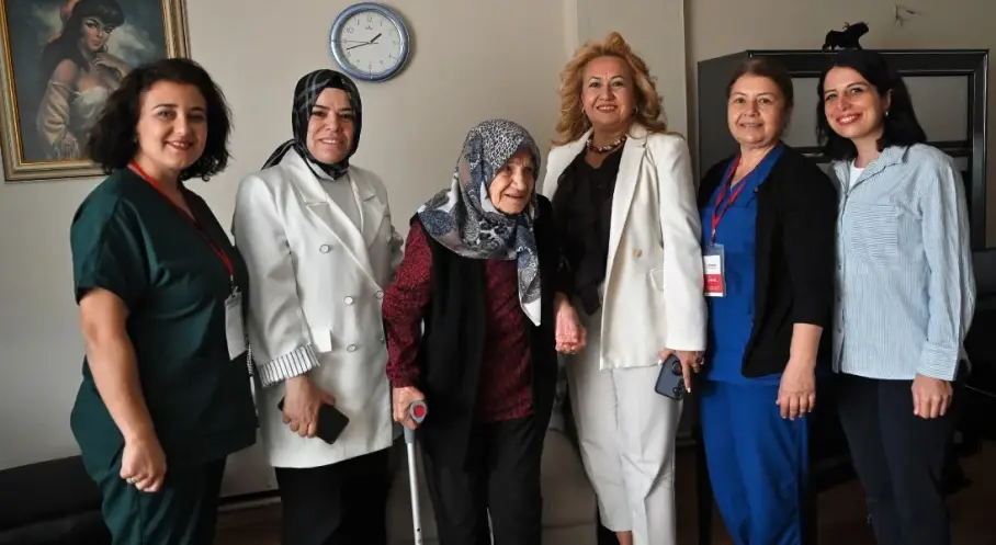 Bornova’da 3. Yaş Üniversitesi açılacak