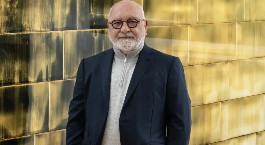 Borusan'da CEO Değişikliği: Erkan Kafadar Görevi Özgür Günaydın'a Devrediyor!