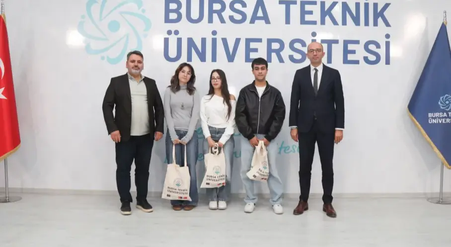 BTÜ’de Lise Öğrencilerine Kampüs Deneyimi: “Üniversiteni Yaşa” Projesi Başladı
