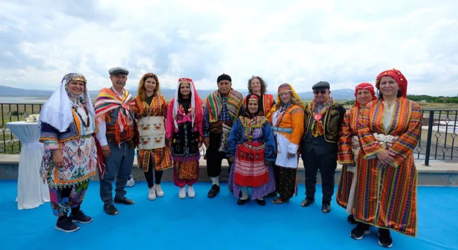 Burdur DoğaFest'te Lavanta ve Gül Kokuları Eşliğinde Unutulmaz Nikah ve Koku Şöleni!