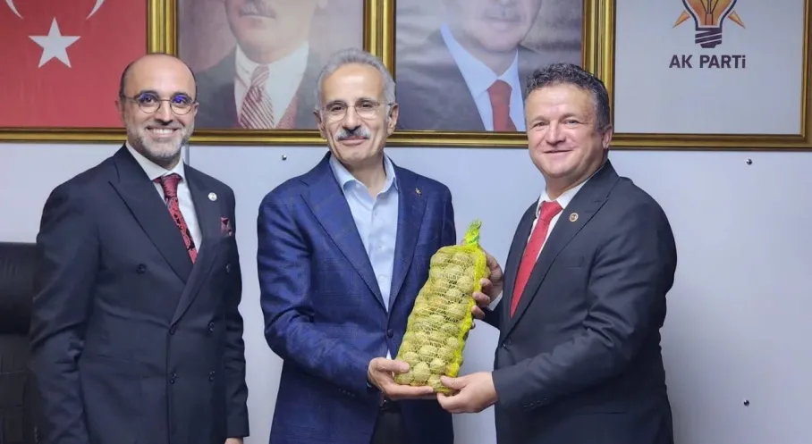 Burdur Karamanlı'ya Ulaşım Müjdesi: Bakan Uraloğlu'ndan Seferberlik!