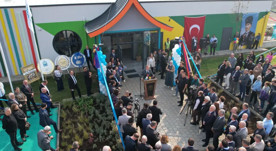 Bursa Nilüfer'de Gece Kreşi Devrimi! Kerem Özdilek Kreşi Açıldı