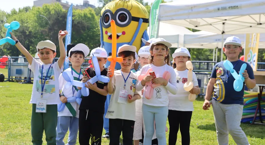 Bursa Spor Festivali'nde Miniklerin Şen Kahkahaları: Unutulmaz Bir Gün!