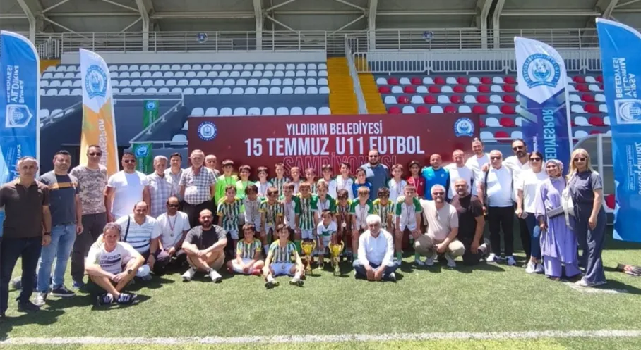 Bursa Yıldırım'da 15 Temmuz Futbol Turnuvası Coşkusu: Şampiyon Bursaspor!