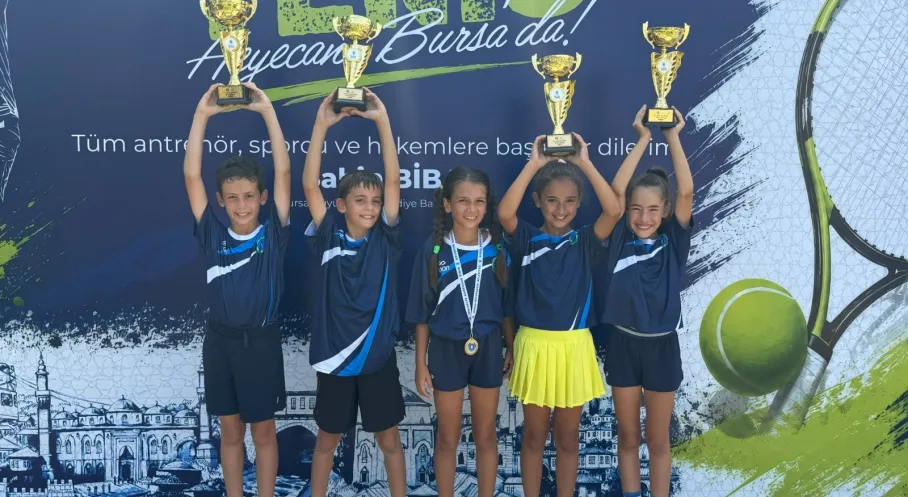 Bursa’da 8-9-10 Yaz Kupası’nda Büyükşehir Belediyespor Başarısı