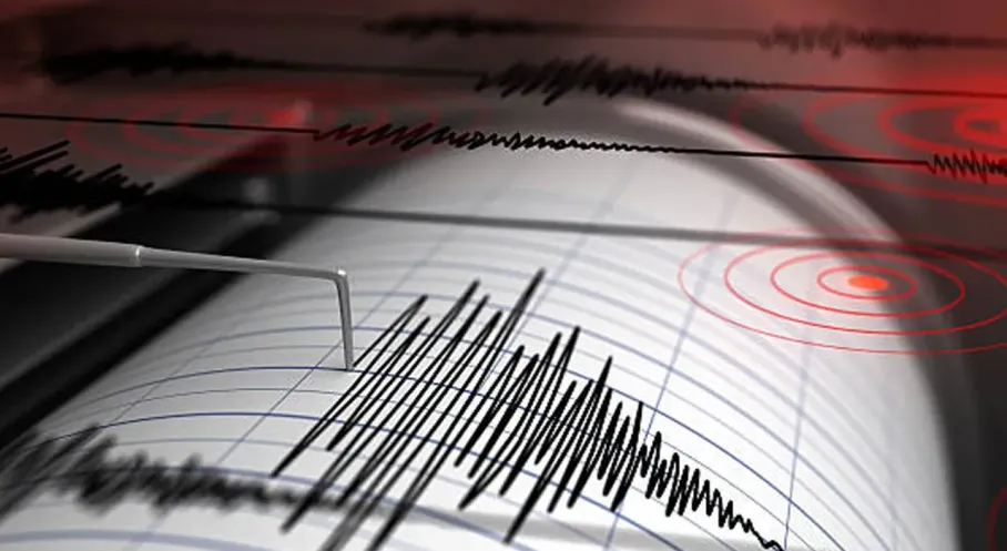 Bursa'da Deprem! Gemlik Sallandı: Art Arda İki Sarsıntı