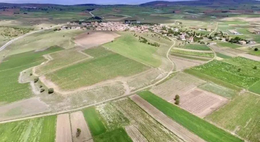 Bursa'da Devasa Arazi Satışa Çıktı: 12 Futbol Sahası Büyüklüğündeki Parsel İçin Milyonluk İhale!