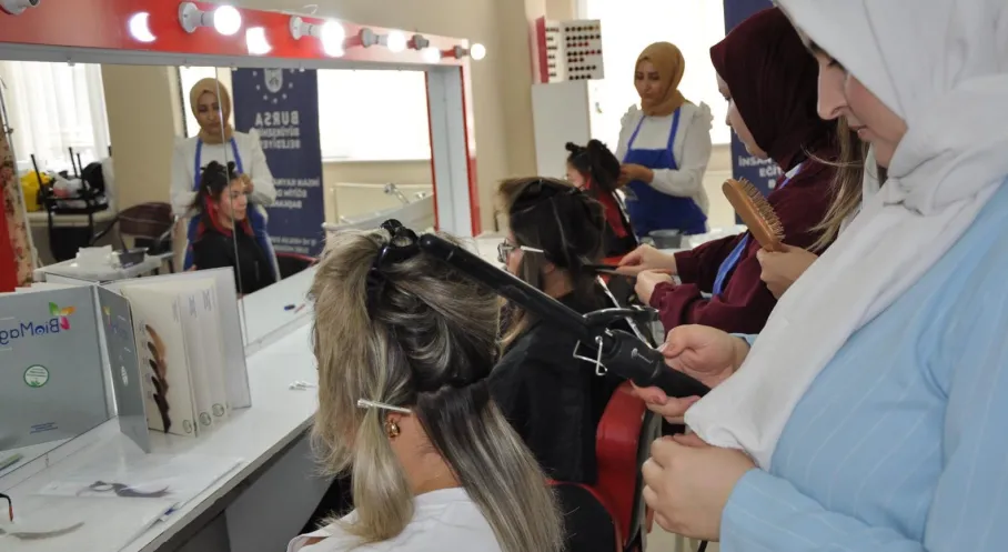 Bursa'da Kadınlara İstihdam Destekli Mesleki Eğitimler!