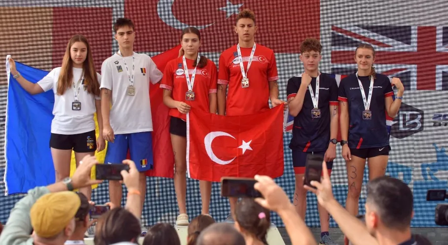 Bursa'nın Gururu! Kurtulan'dan Avrupa Şampiyonası'nda 4 Altın Madalya!