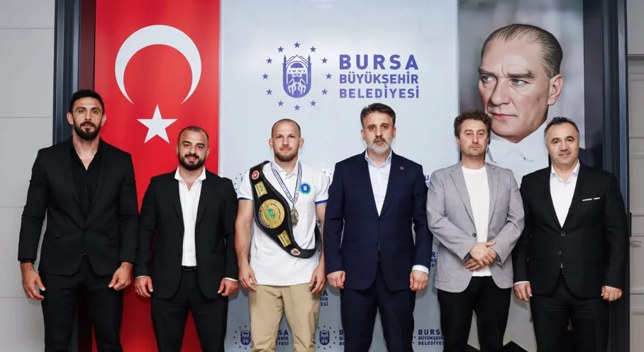 Bursa’nın Milli Güreşçisinden Dünya Şampiyonluğu