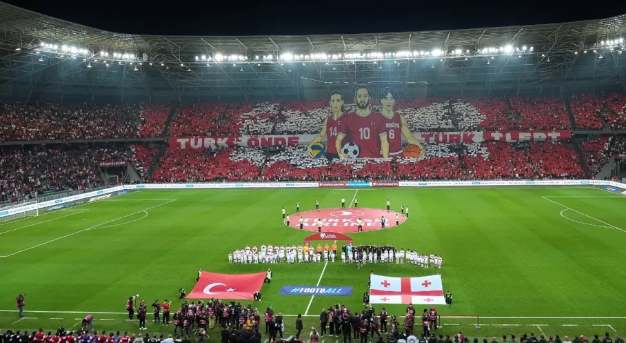 Kocaeli'den Milli Takım Zaferine Büyük Destek! Büyükakın'dan Tebrik ve Teşekkür