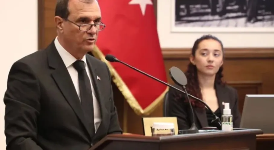 Büyükçekmece'de Yeni Dönem: Hakan Çebi Belediye Başkanlığına Başladı!