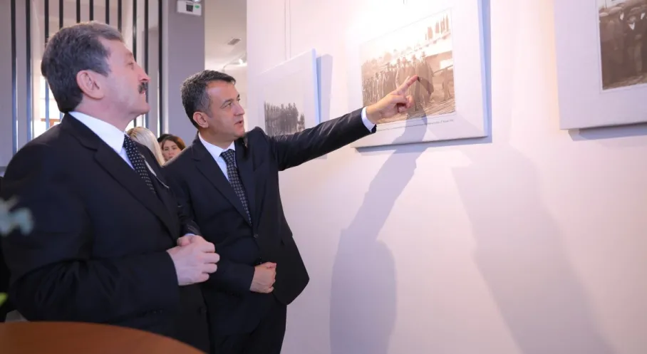 Samsun'da Büyükşehir'den Anlamlı Atatürk Sergisi Açıldı!