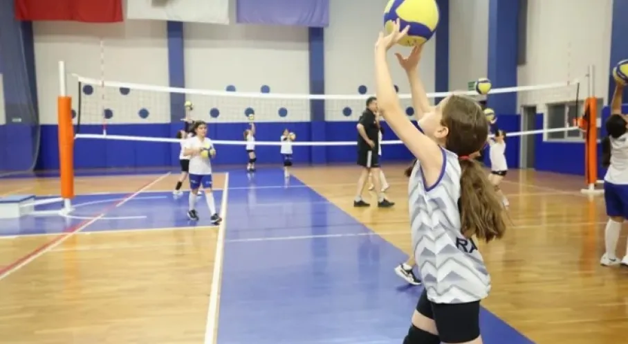 İBB'den Rekor Hamle: On Binlerce Çocuk Sporla Buluşuyor!
