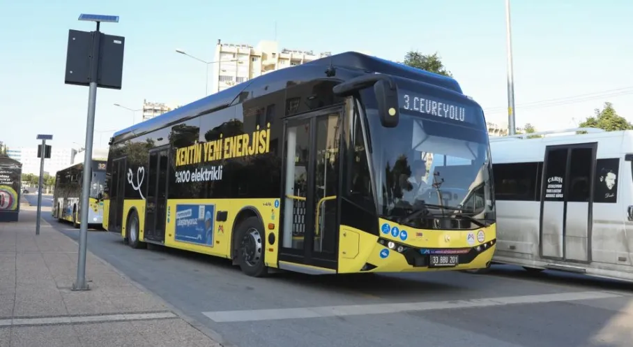 Mersin'de Çevre Dostu Dönüşüm: Büyükşehir'den Ulaşıma 18 Elektrikli Otobüs!