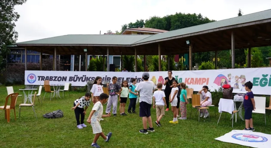 Trabzon'da Rekor Katılımlı Doğa Kampı! Çocuklar Doğayla Buluştu