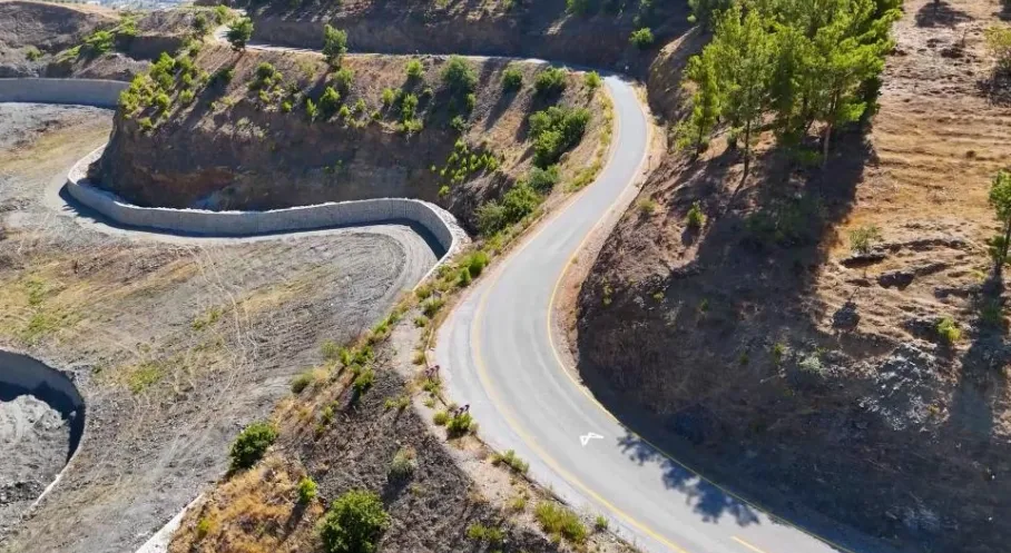 Mersin'de Anamur Yolları Büyükşehir Belediyesi Tarafından Yenilendi!