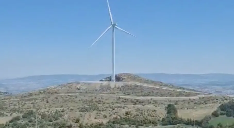 Çalık Renewables’ın Zatriq Rüzgâr Enerji Santrali Projesi’nde İlk Türbinler Devreye Alındı