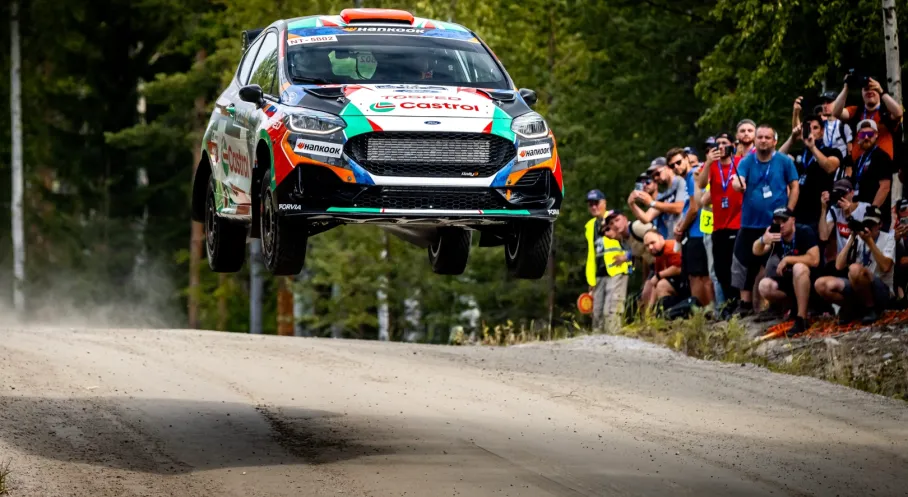 Castrol Ford Team Türkiye, Finlandiya Rallisi'nde Zirveye Çıktı!