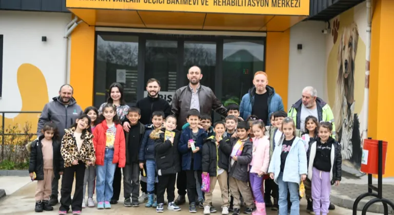 Çayırova Akçakoca İlkokulu Minikleri, Sokaktaki Dostlarla Buluştu