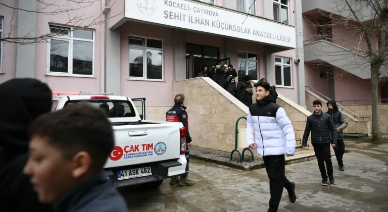 Çayırova Okullarında ÇAK-TİM Afet Farkındalık Eğitimine Devam Ediyor