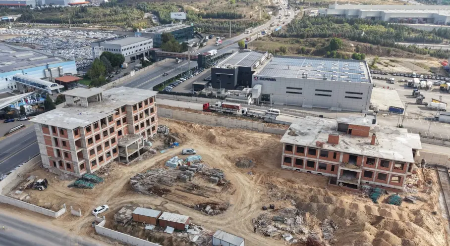 Çayırova’da mesleki eğitim projesinde kaba inşaat tamamlandı