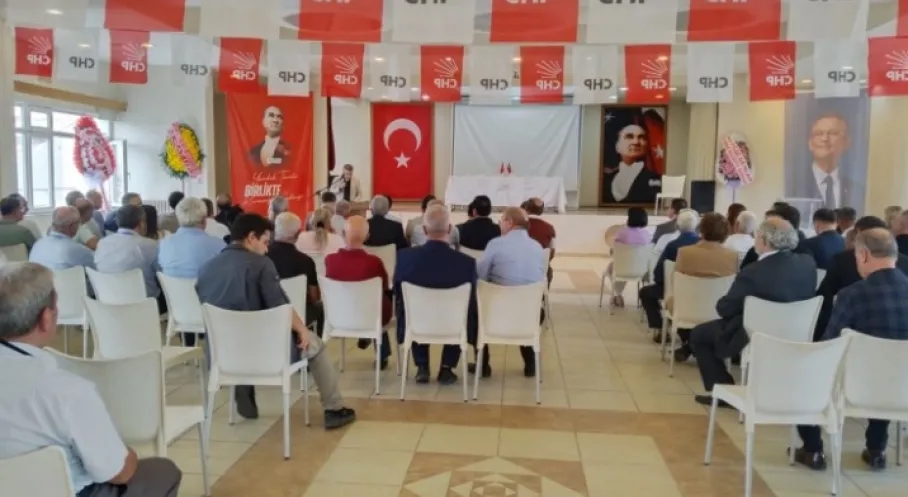 CHP İpsala'da Göksu Rüzgarı! İlçe Başkanı Yeniden Seçildi