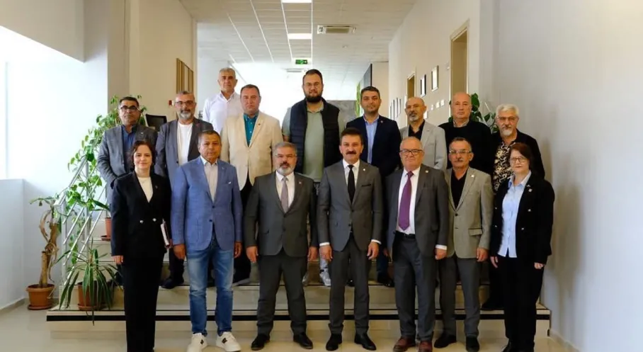 CHP Isparta'dan Borsa'ya Çiftçi Ziyareti: Zirai Don Felaketi Gündemde!