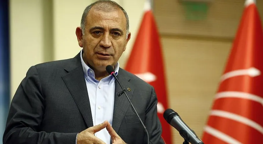 CHP'de Kritik Karar! Gürsel Tekin Görevde Kalmaya Devam Edecek Mi? İşte Detaylar!
