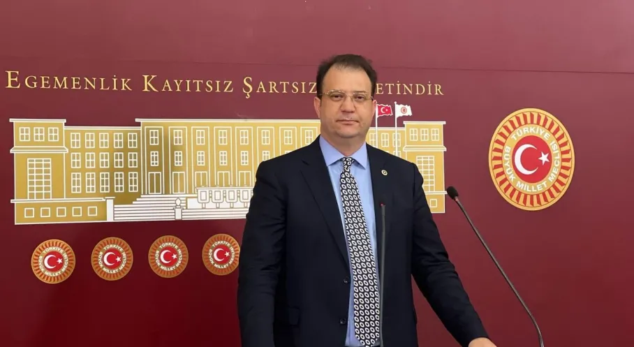 CHP'li Alp'ten Kars İddiası: Şap Aşısı Karaborsada mı Satılıyor?