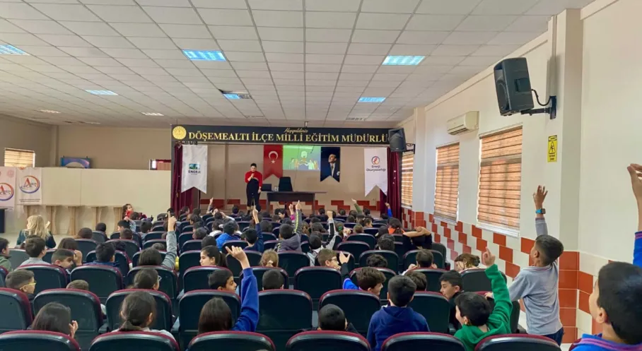 CK Enerji'den Geleceğe Yatırım: Enerji Okuryazarlığı Projesiyle Toplumsal Dönüşüm!