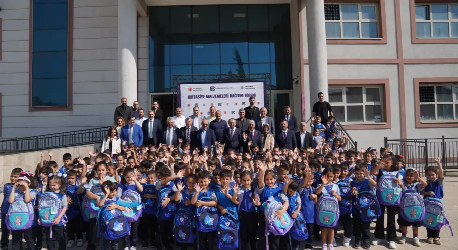 Çolakoğlu Metalurji'den Eğitime Dev Destek! 80. Yıl Hediyesi