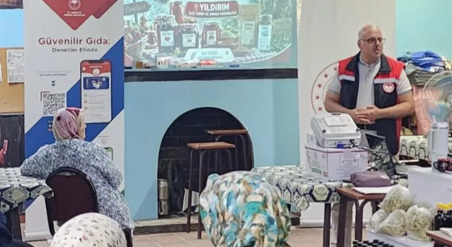 Cumalıkızık’ta Gıda İşletmelerine Güvenilir Gıda Eğitimi