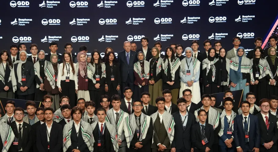Cumhurbaşkanlığı Himayesinde Gençler Diplomasi Arenasında!