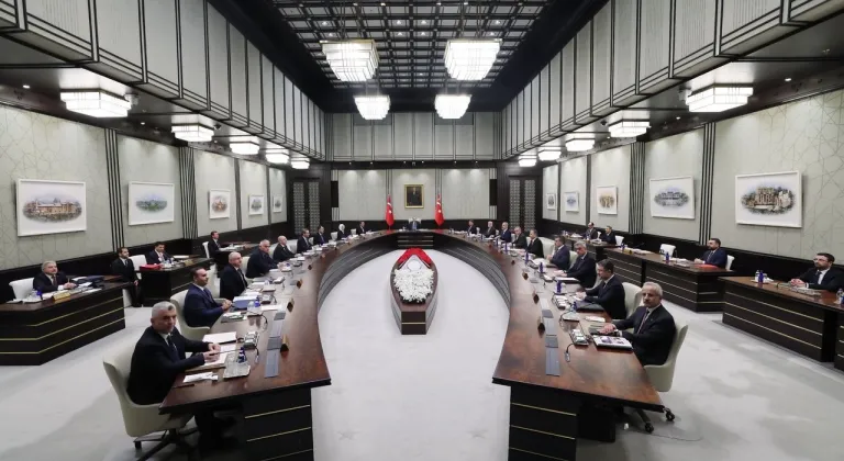 Cumhurbaşkanlığı Kabinesi Bugün Toplanıyor: Güncel Gündem ve Beklentiler