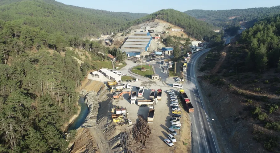 CVK Maden Bursa'daki Yangın Felaketini Duyurdu! Üretim Durdu, Yeraltı Alevlere Teslim!