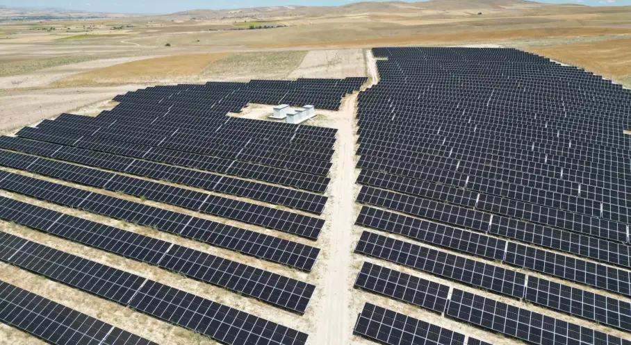 CW Enerji Yeşil Dönüşüme Güneş Enerjisiyle Katkı Sağlıyor
