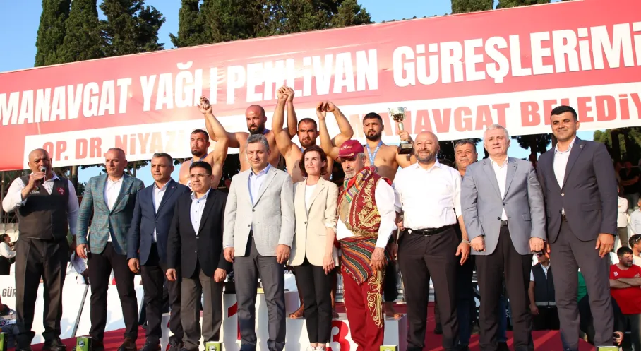 CW Enerji'den Ata Sporuna Dev Destek! Yağlı Güreş Ligi Coşkuyla Başladı