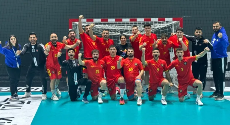 DBB Hentbol Takımı Yeşilli YBO'yu Yenerek 1. Lige Çıkmayı Başardı