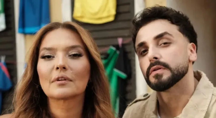 Demet Akalın ve Sefo'nun 'Yerinde Dur' Bombası! Listeler Alt Üst!