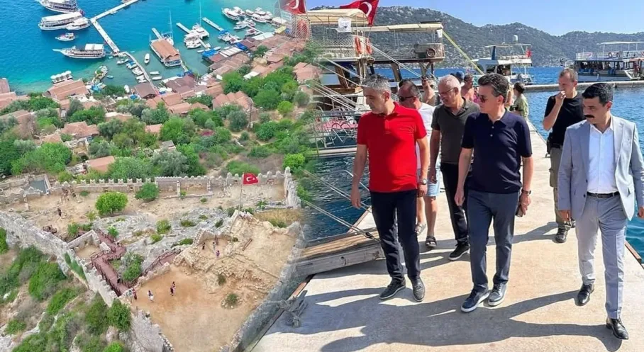Demre'de Tekne Yanaşma İskelesi Açıldı: Turizmde Yeni Dönem!