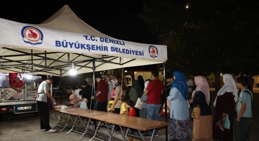 Denizli'de Mevlid Kandili Bereketi: Büyükşehir'den Lokma İkramı!