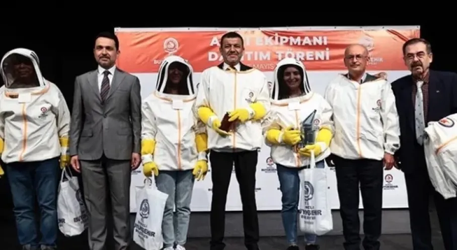 Denizli'de Arıcılara Büyükşehir'den Destek Müjdesi! Tarım ve Doğa İçin Hayati Adım