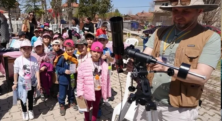 Denizli Çivril'den Bilim Şöleni: Öğrenciler Geleceğe İlhamla Bakıyor!