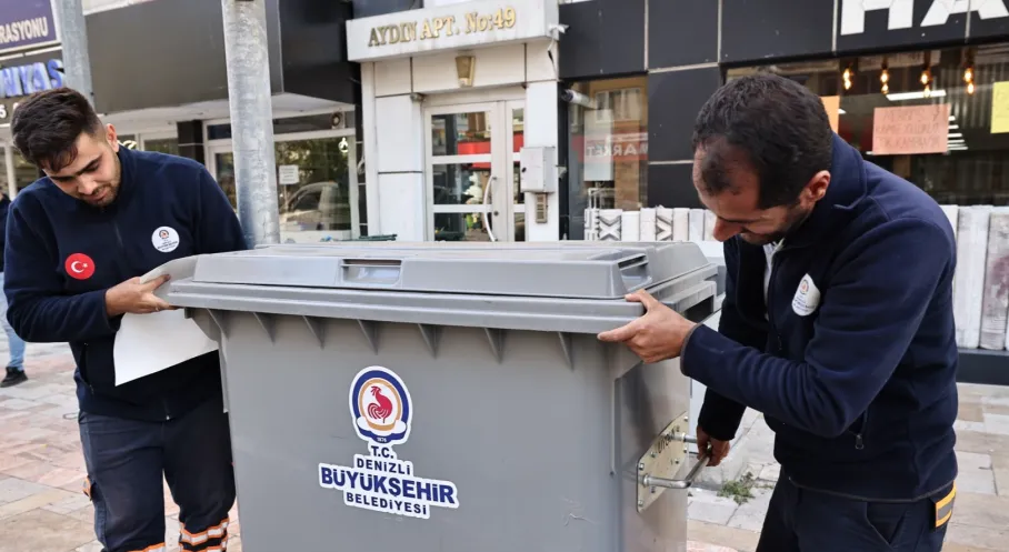 Denizli'de Çöp Toplama Devrimi: Yeni Nesil Konteynerler Şehri Güzelleştiriyor!