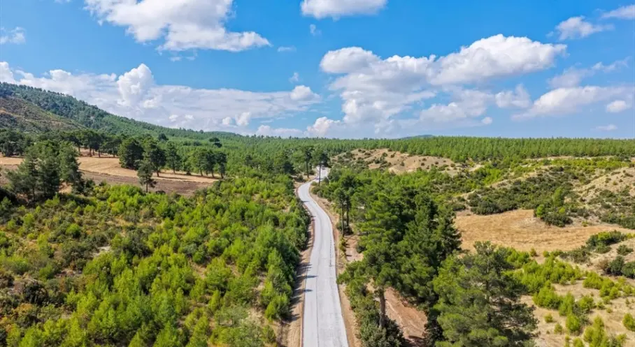 Denizli’de kırsal ulaşımı rahatlatan 9 kilometrelik yol tamamlandı