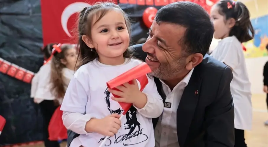 Denizli’de Öğrencilere Yeni Eğitim Desteği: Kurs, Ulaşım ve Kırtasiye Hizmeti