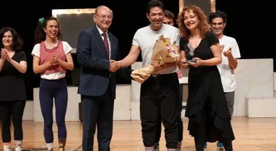 Denizli'de Tiyatro Festivali Coşkusu: 