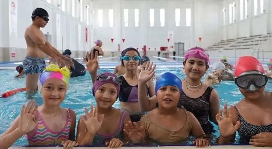 Denizli'de Yüzme Devrimi! Büyükşehir'den Ücretsiz Kurslar Başladı