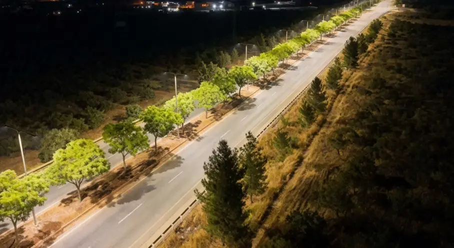 Dicle Elektrik’ten Şanlıurfa GAP Havalimanı Yoluna Aydınlatma Yatırımı 